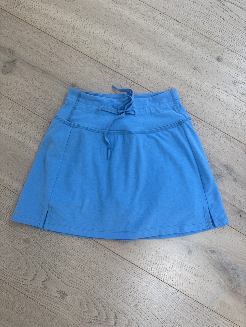 Beyond Yoga Sky Blue Drawstring Active Skort